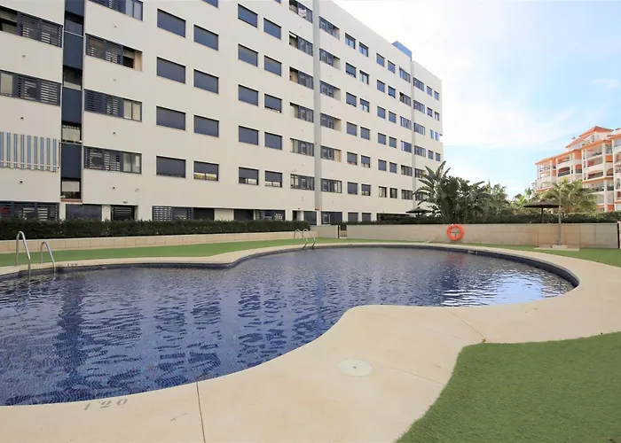 Port Penthouse Vista Εστεπόνα