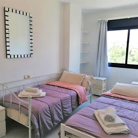 Port Penthouse Vista *